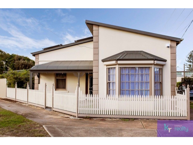 7 Martin Street, Birkenhead SA 5015
