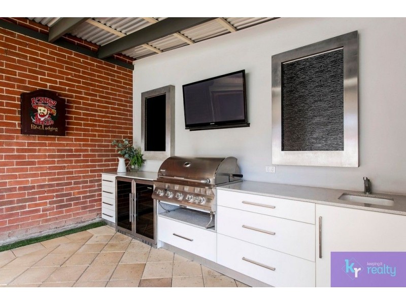 7 Martin Street, Birkenhead SA 5015