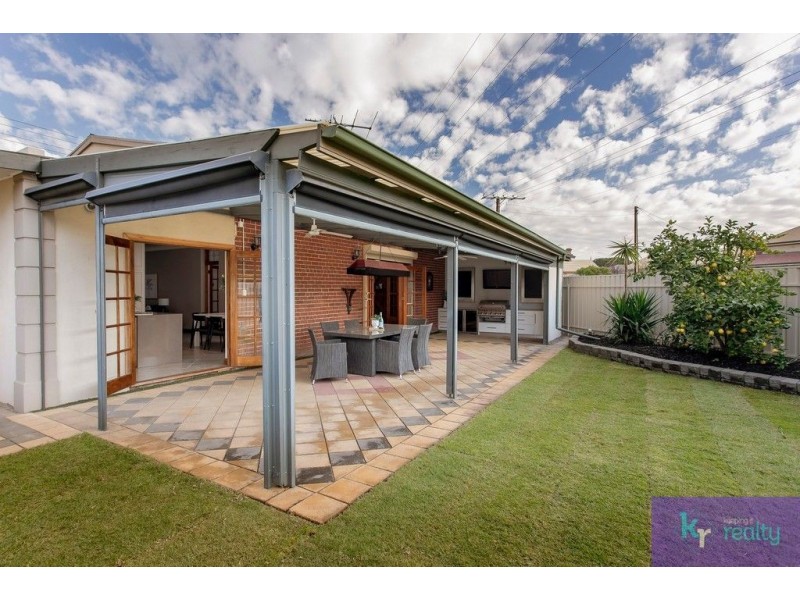 7 Martin Street, Birkenhead SA 5015