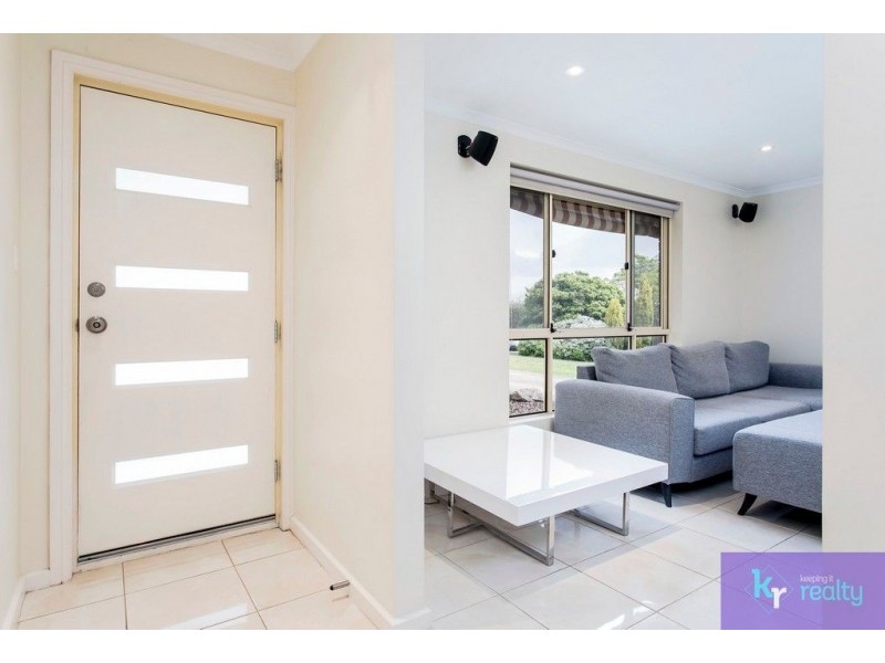 10 Lapwing Street, Hallett Cove SA 5158