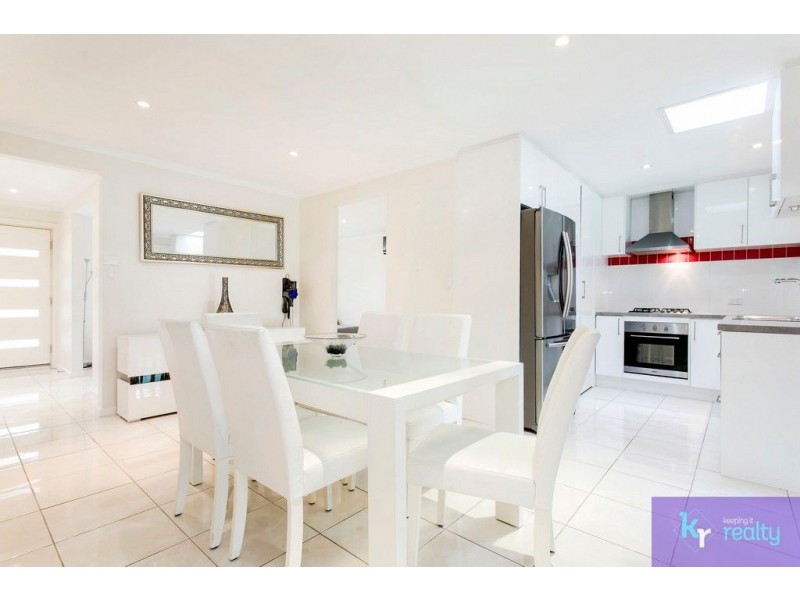 10 Lapwing Street, Hallett Cove SA 5158