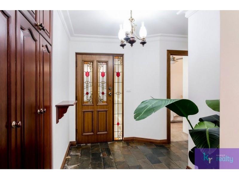 5/6 Redsails Court, West Lakes Shore SA 5020