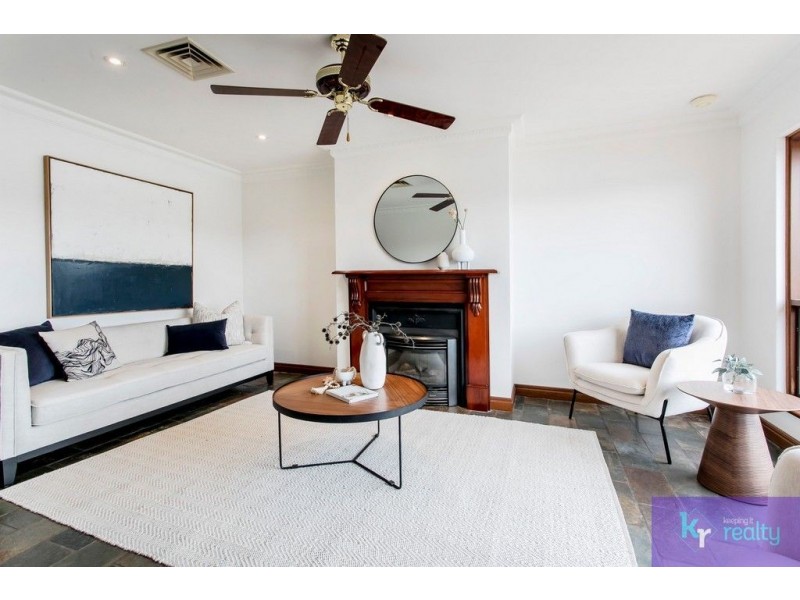 5/6 Redsails Court, West Lakes Shore SA 5020