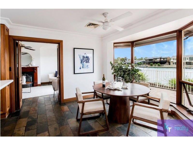 5/6 Redsails Court, West Lakes Shore SA 5020