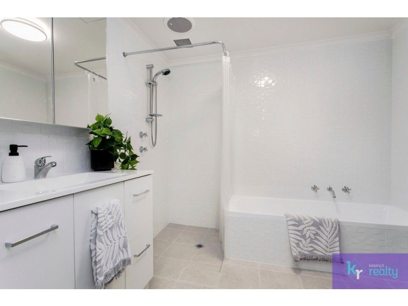 21/29 St Helena Place, Adelaide SA 5000