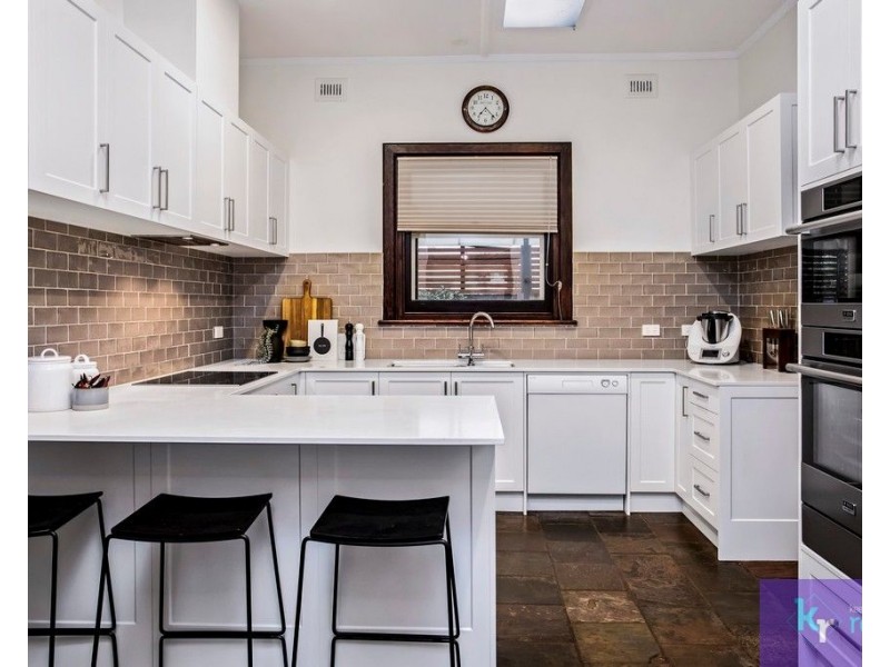 28 Beach Road, Brighton SA 5048