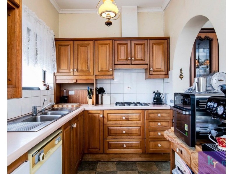 5 Farne Terrace, Marion SA 5043