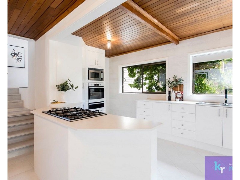 7 Vida Avenue, Redwood Park SA 5097