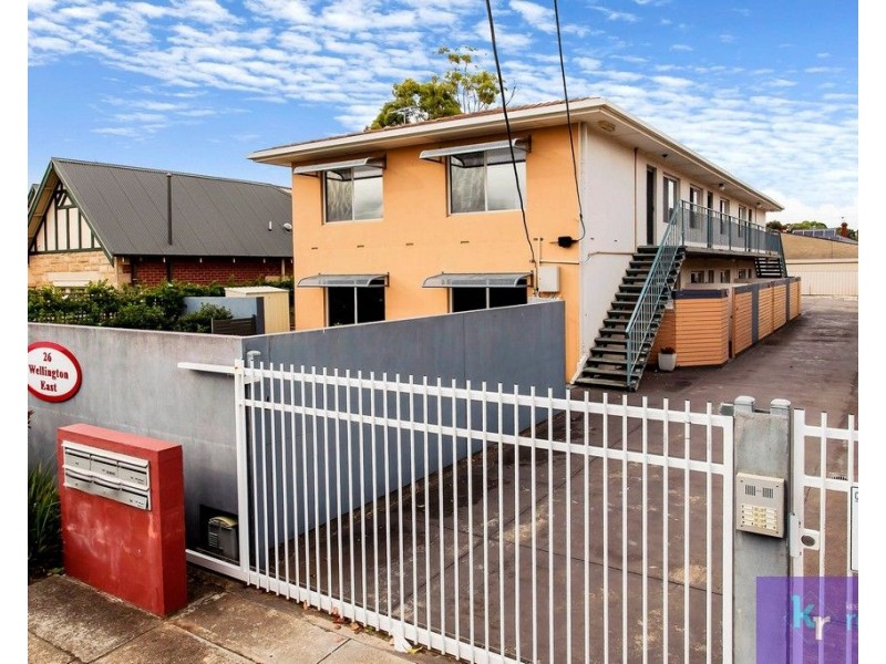 4/26 Wellington Street, Glandore SA 5037