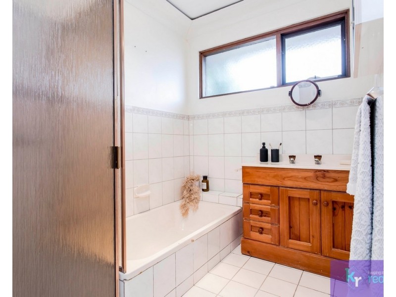 15 Quadrant Terrace, Seaford SA 5169