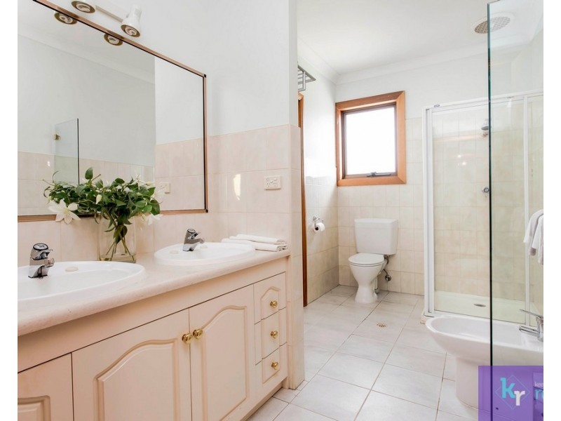 1 St Ives Drive, Parafield Gardens SA 5107