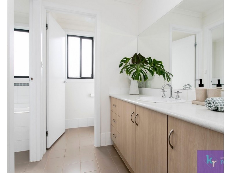 1 Willandra Close, Andrews Farm SA 5114