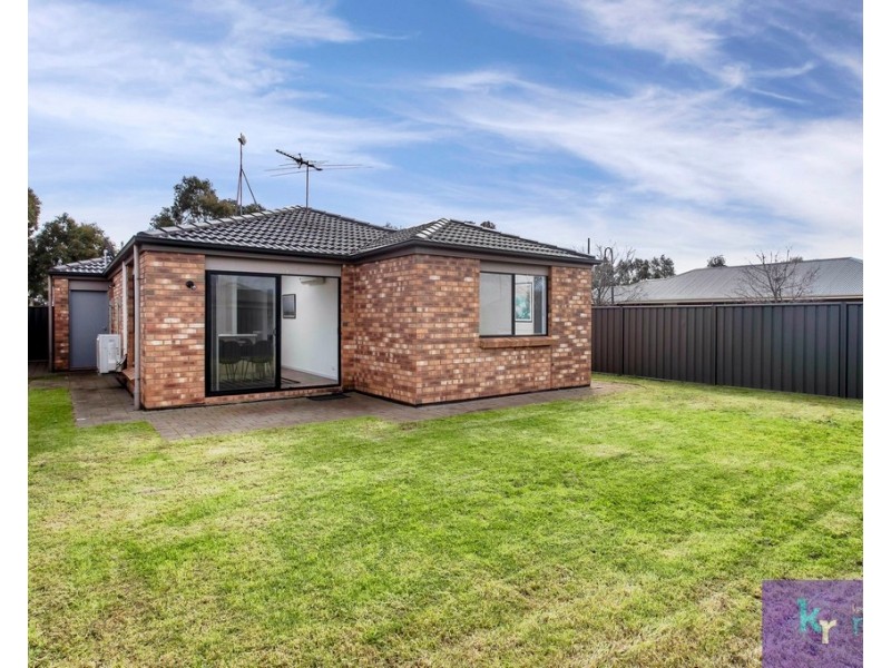 1 Willandra Close, Andrews Farm SA 5114
