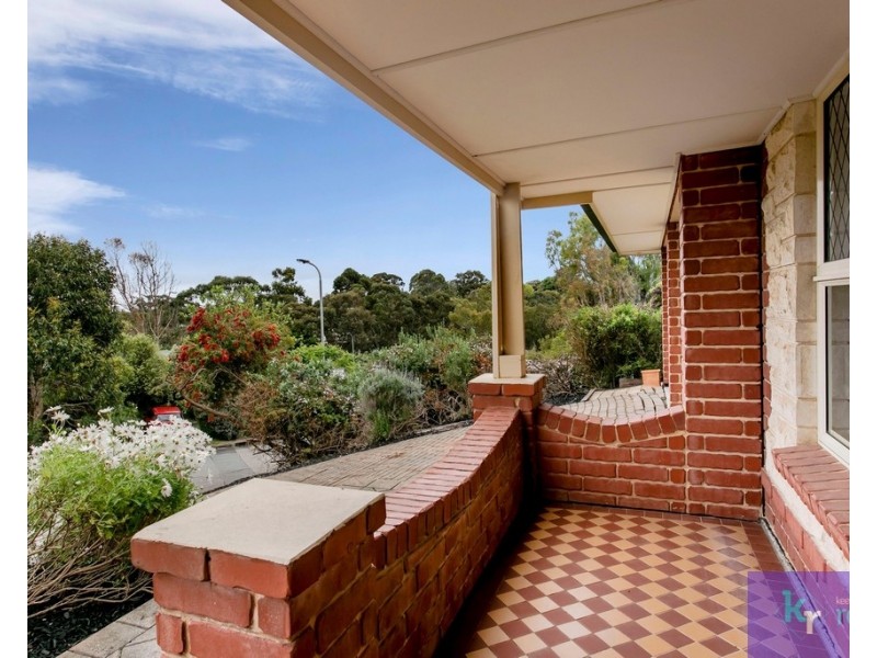 14 Singer Drive, Happy Valley SA 5159