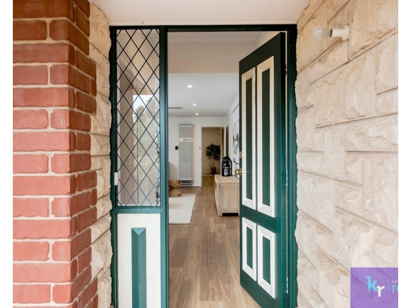 14 Singer Drive, Happy Valley SA 5159