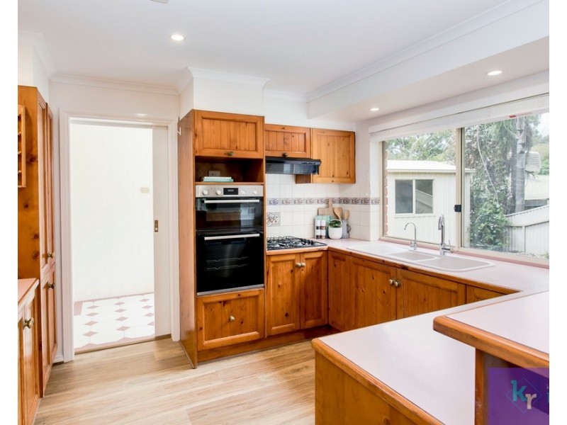 14 Singer Drive, Happy Valley SA 5159