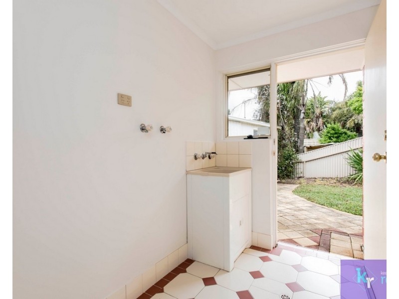 14 Singer Drive, Happy Valley SA 5159