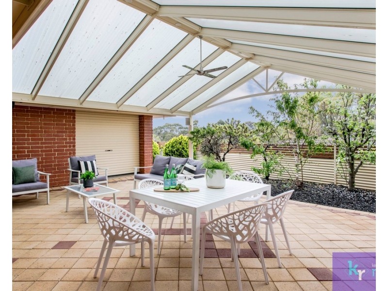 14 Singer Drive, Happy Valley SA 5159