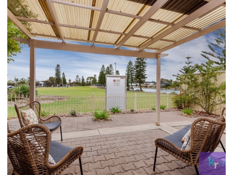 5/5 Redsails Court, West Lakes Shore SA 5020