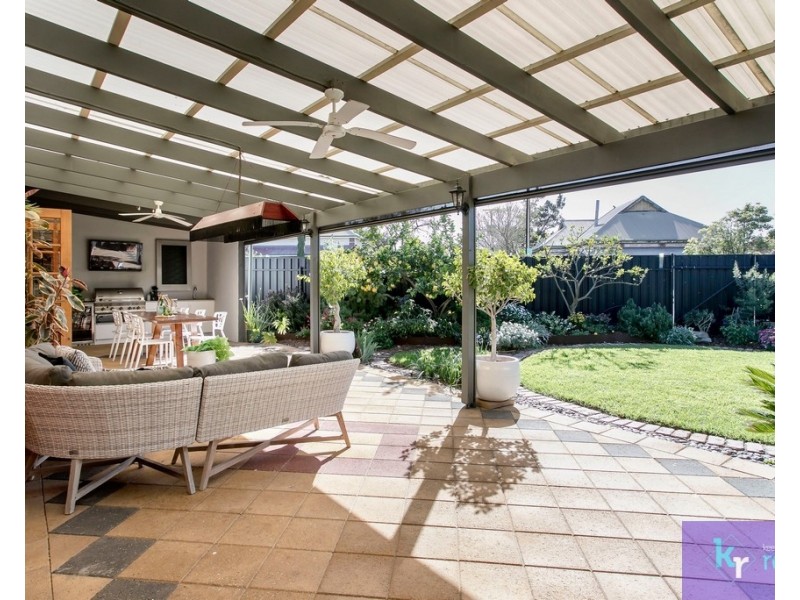 7 Martin Street, Birkenhead SA 5015