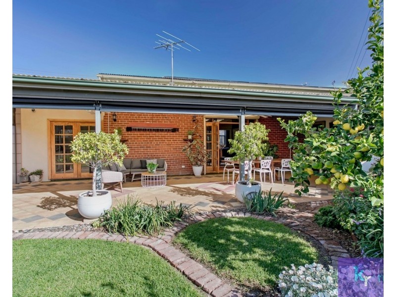 7 Martin Street, Birkenhead SA 5015