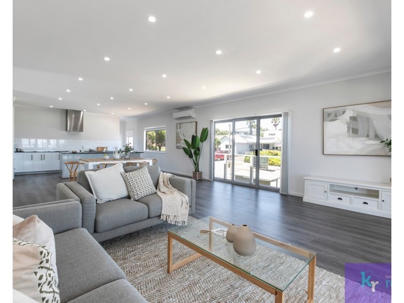 2 Holly Street, Christies Beach SA 5165