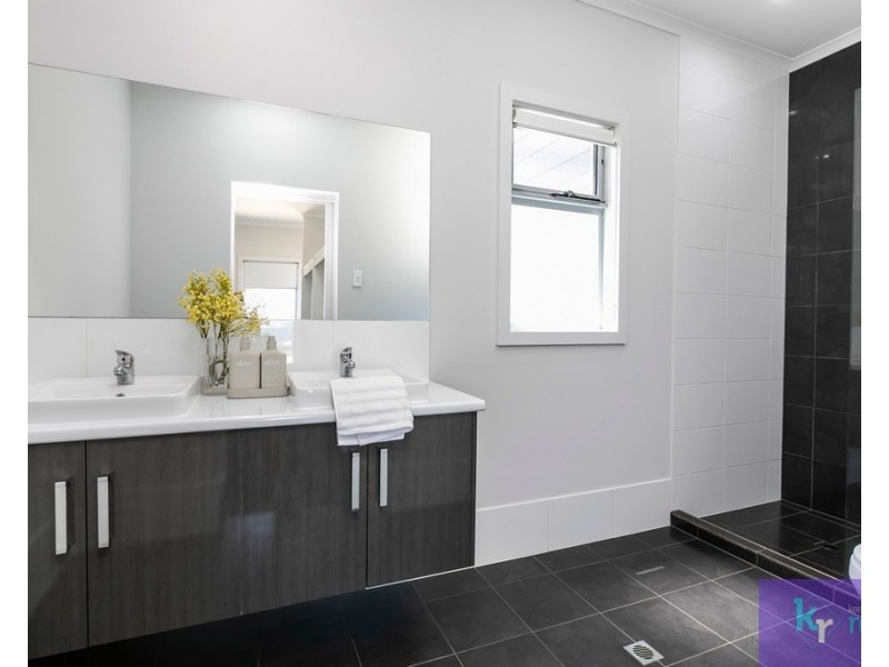 2 Holly Street, Christies Beach SA 5165