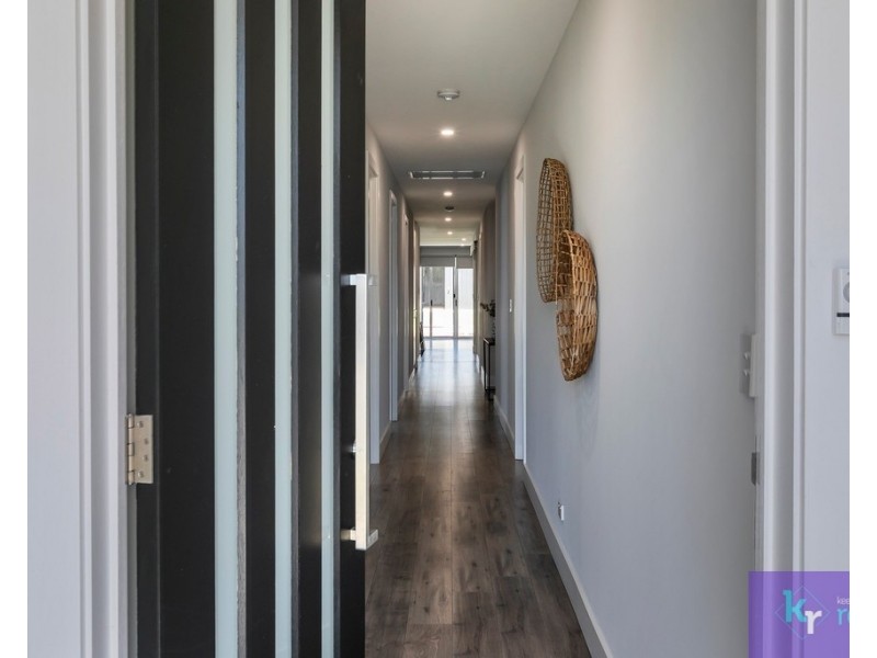 24B Travers Street, Sturt SA 5047