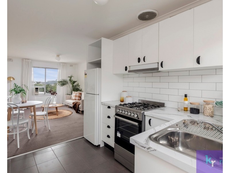 17/28-30 Chatham Road, Keswick SA 5035