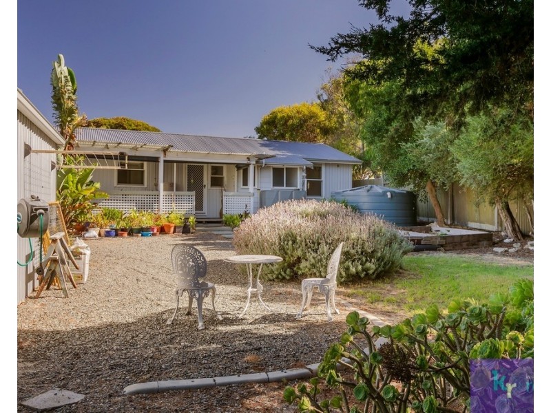 4 Glassenbury Street, Goolwa Beach SA 5214