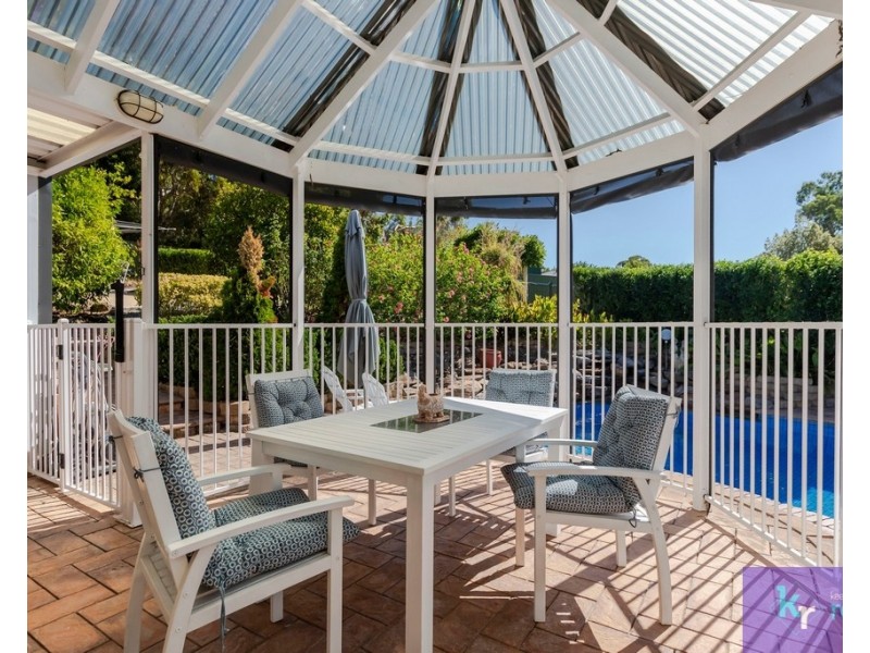5 Rangeview Rise, Aberfoyle Park SA 5159