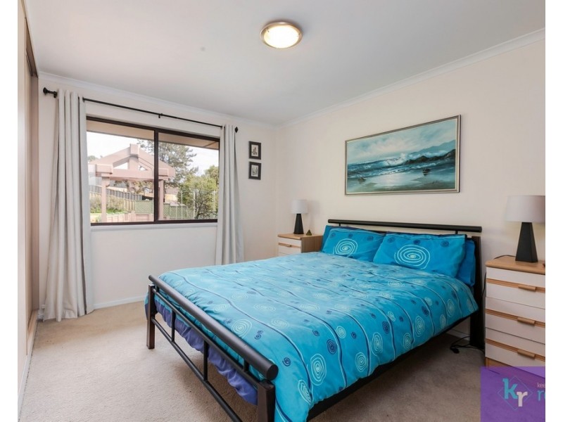 11 Crossing Road, Aberfoyle Park SA 5159