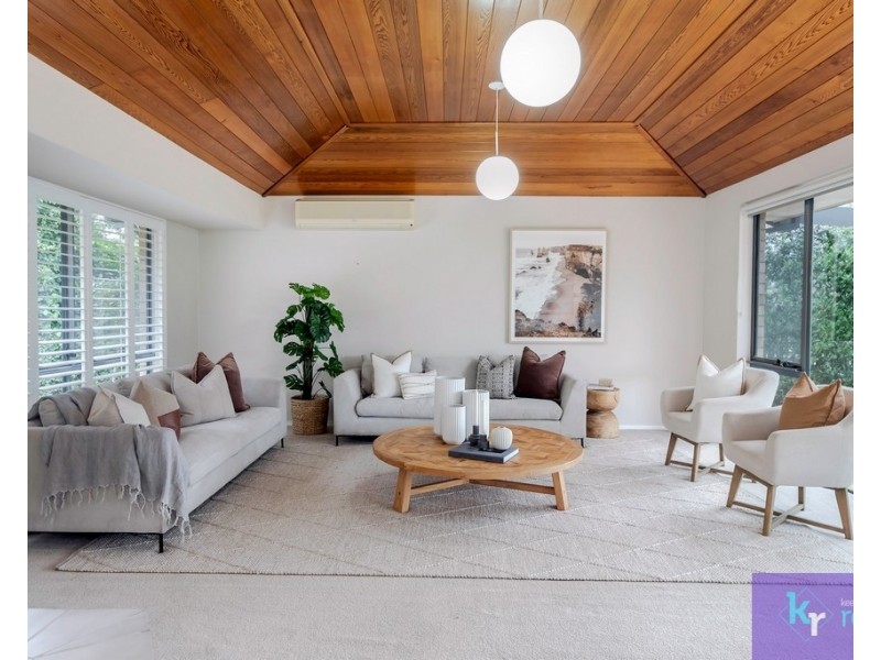 4 Crowsnest Court, Coromandel Valley SA 5051