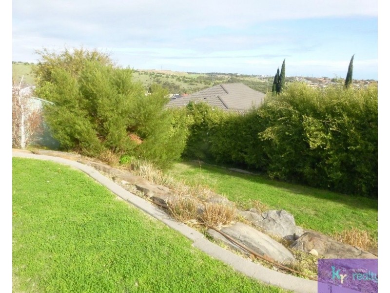 13 Sally Court, Hallett Cove SA 5158