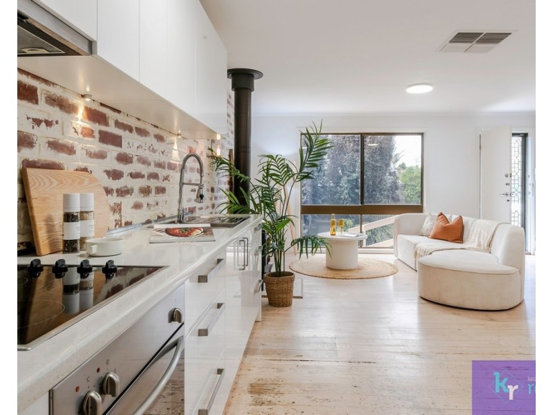 2/4 Seven Hills Heights, Sellicks Beach SA 5174