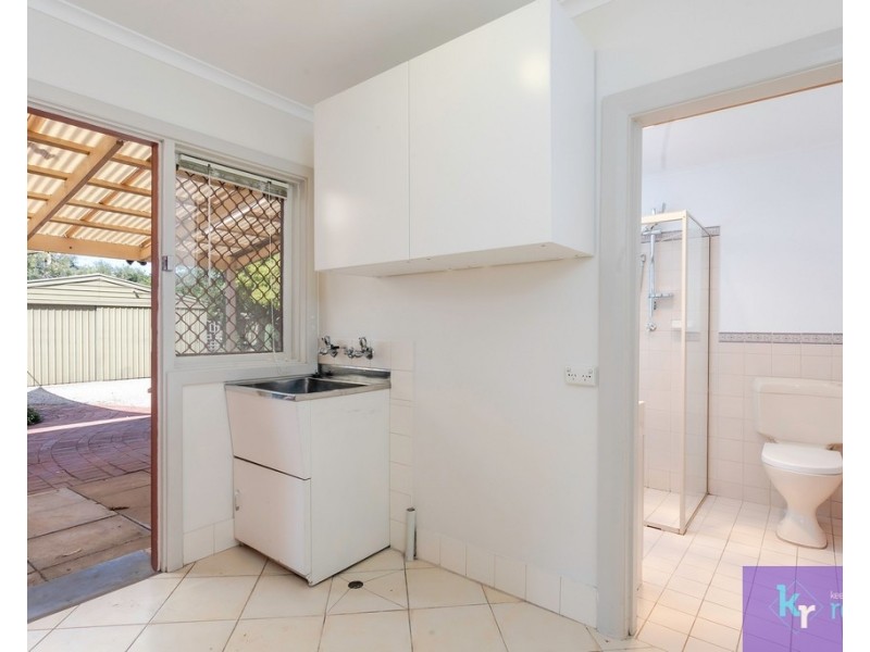 6 Dinwoodie Avenue, Clarence Gardens SA 5039
