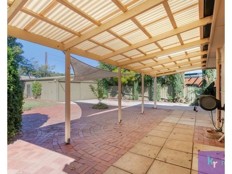 6 Dinwoodie Avenue, Clarence Gardens SA 5039