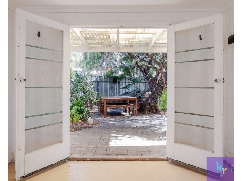 26 Moldavia Walk, Taperoo SA 5017