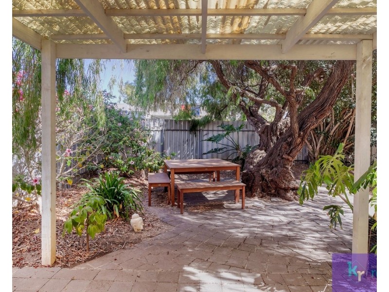 26 Moldavia Walk, Taperoo SA 5017