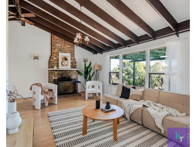 6 Coorabie Crescent, Hallett Cove SA 5158
