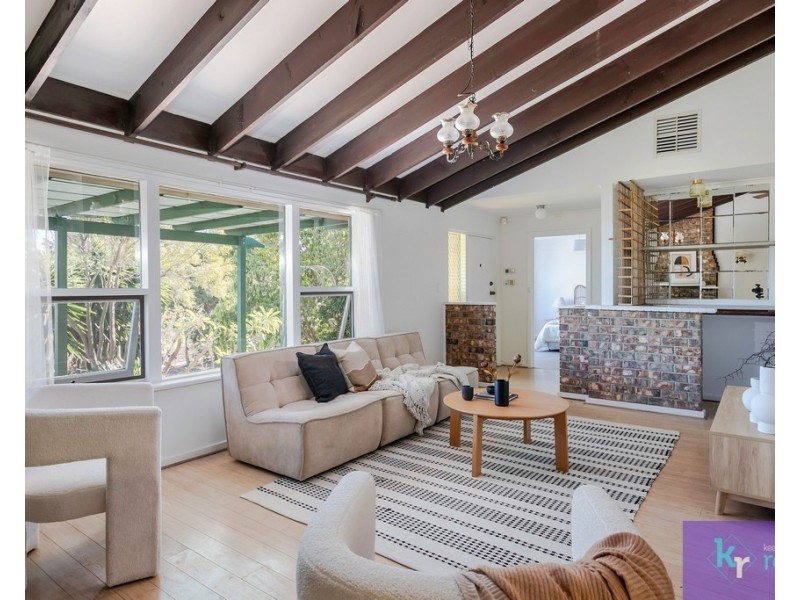 6 Coorabie Crescent, Hallett Cove SA 5158