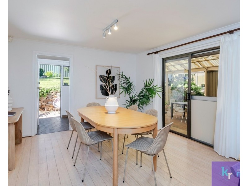 6 Coorabie Crescent, Hallett Cove SA 5158