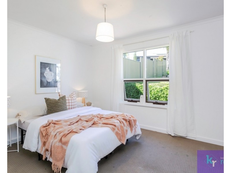 6 Coorabie Crescent, Hallett Cove SA 5158