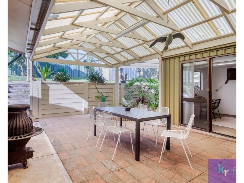 6 Coorabie Crescent, Hallett Cove SA 5158