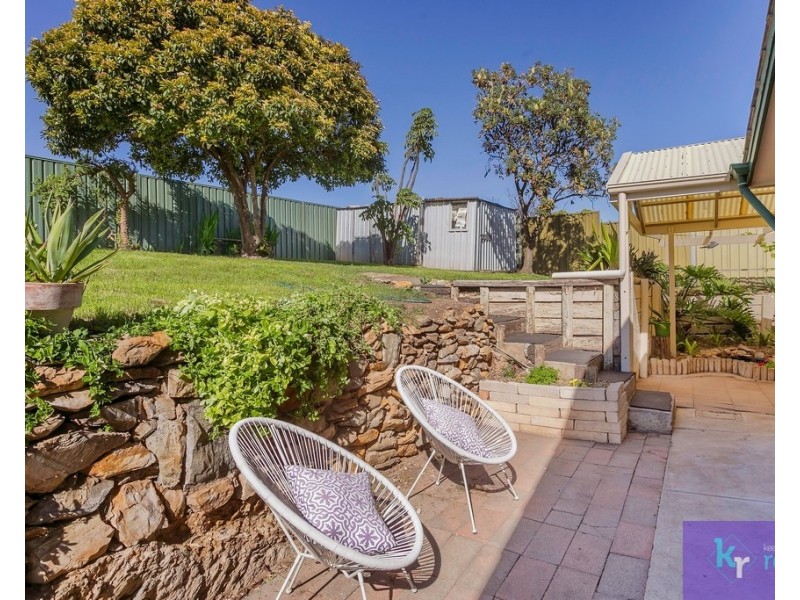 6 Coorabie Crescent, Hallett Cove SA 5158