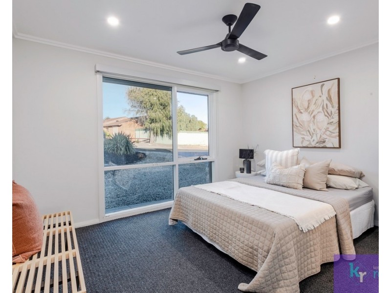 17 Cumberland Crescent, Huntfield Heights SA 5163