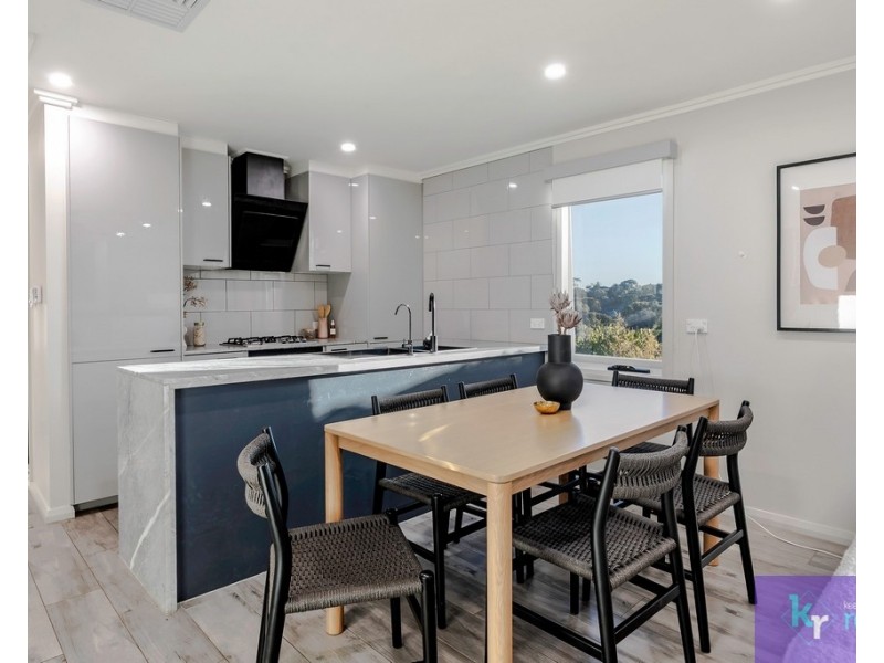 17 Cumberland Crescent, Huntfield Heights SA 5163