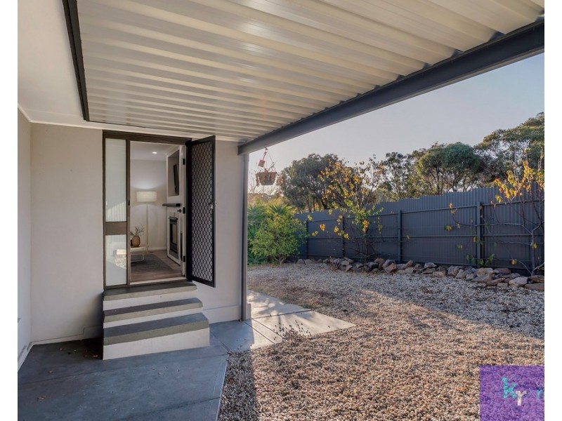 17 Cumberland Crescent, Huntfield Heights SA 5163