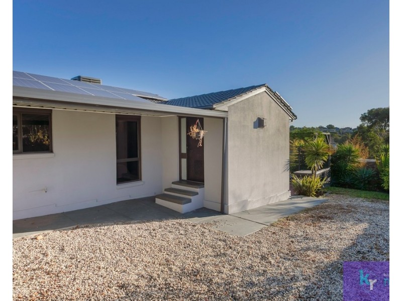 17 Cumberland Crescent, Huntfield Heights SA 5163