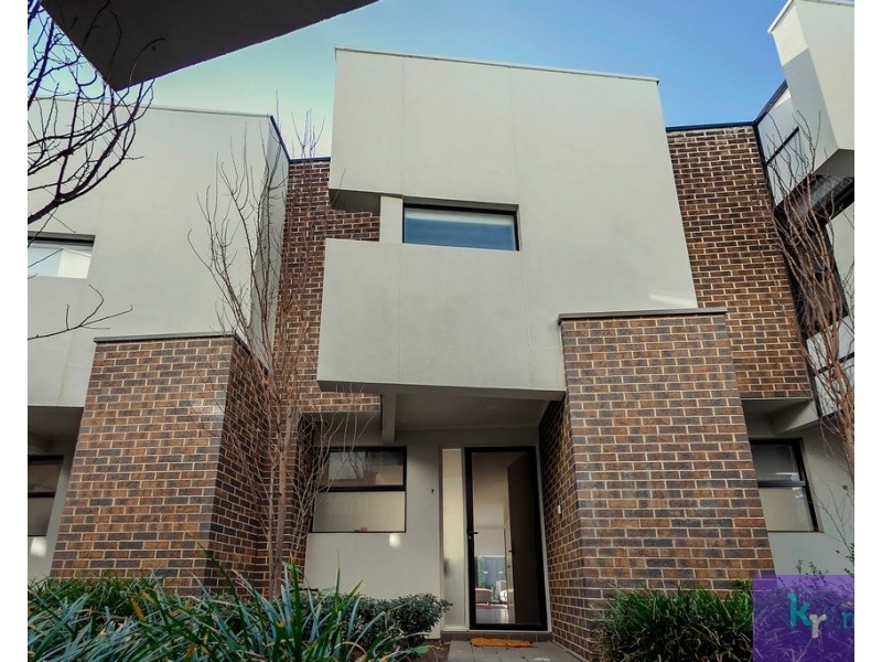 7/24 Arnold Close, Findon SA 5023